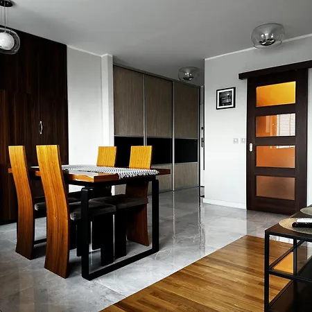 Apartament Home&home Wola Warszawa