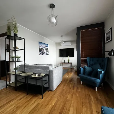 Apartament Home&home Wola